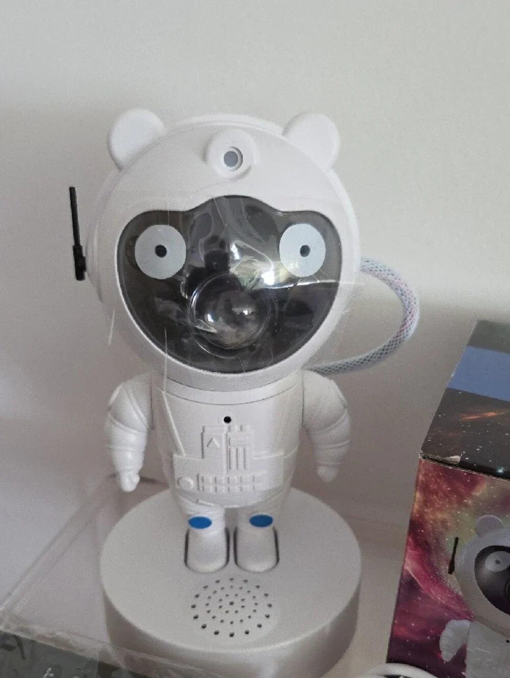 Astronaut Starry Nebula Projector Light - White...NIB